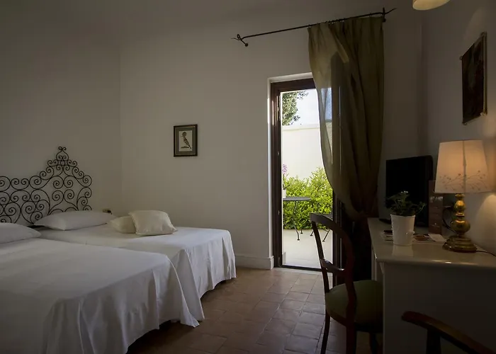 テラノビーレ メタリゾート 4* バーリ